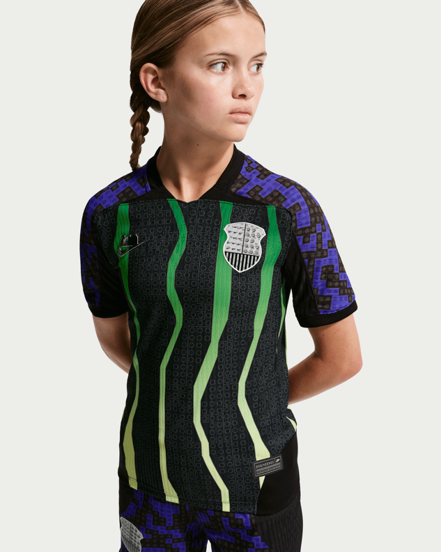 Nike x LEGO® Collection Aero-FIT fodboldtrøje til store børn (5010085)